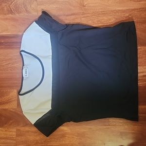 Women's  black and white T